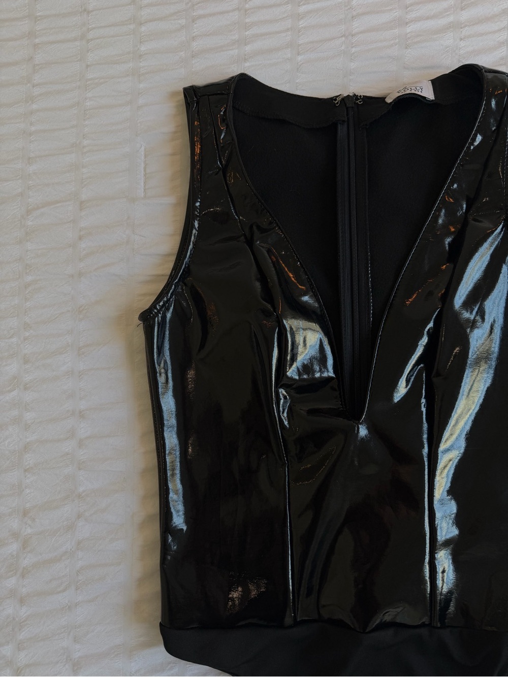 Oh Polly Plunge Neck Vinyl Bodysuit - Picture 4 of 9